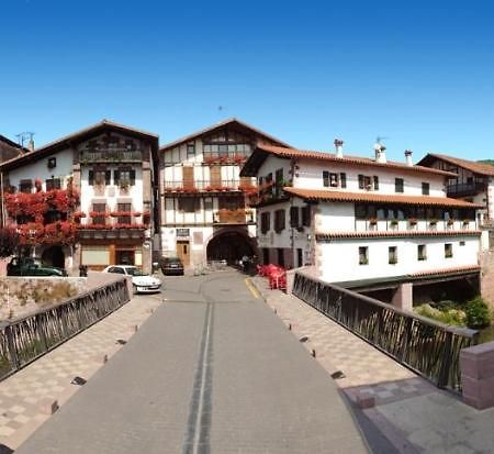 Hostal Antxitonea Elizondo Ngoại thất bức ảnh