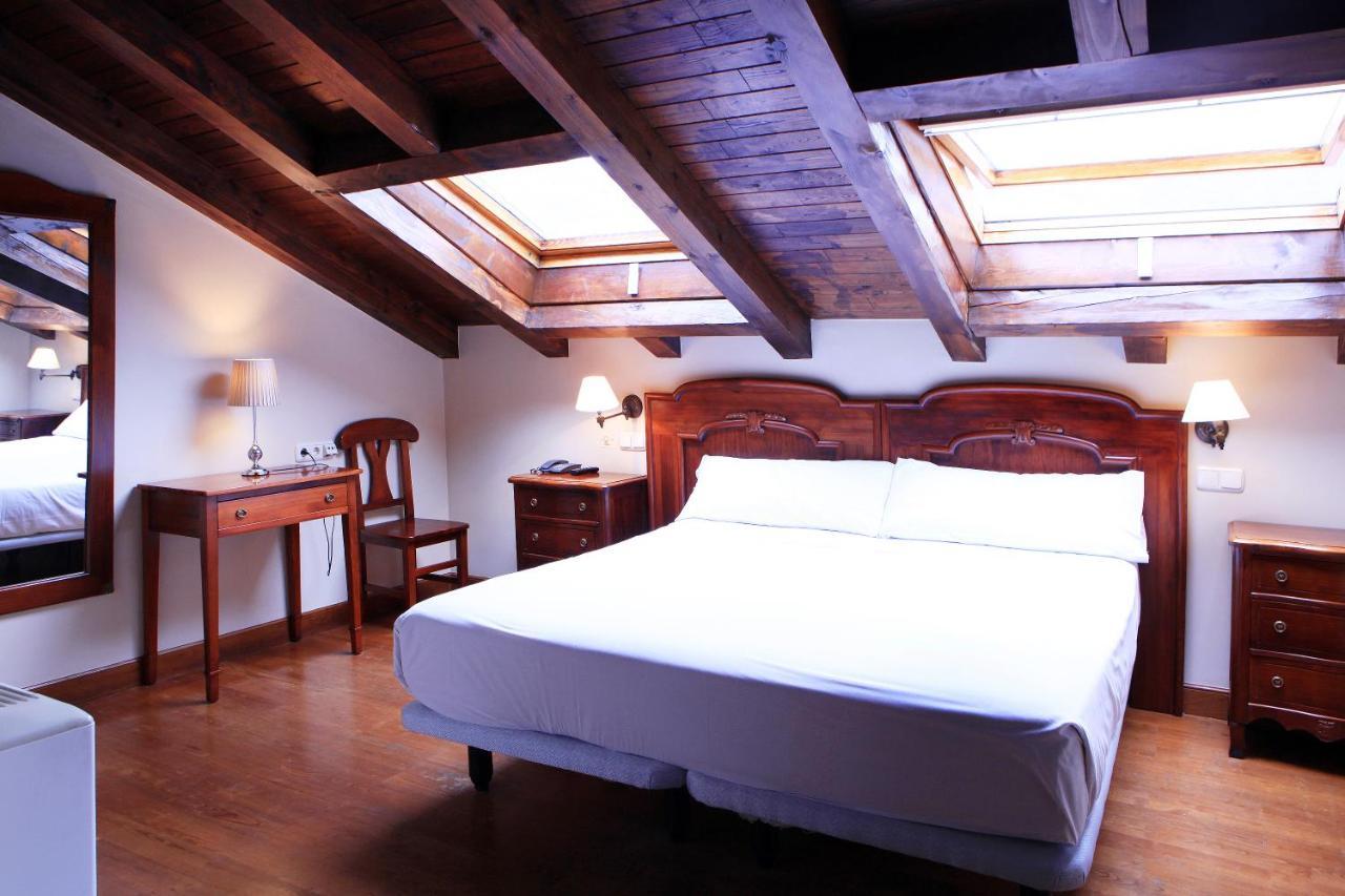 Hostal Antxitonea Elizondo Ngoại thất bức ảnh