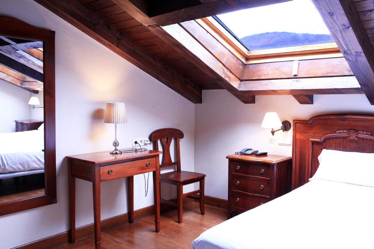 Hostal Antxitonea Elizondo Ngoại thất bức ảnh