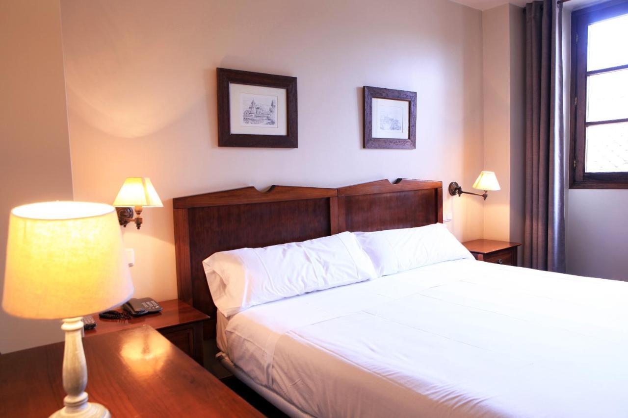 Hostal Antxitonea Elizondo Ngoại thất bức ảnh