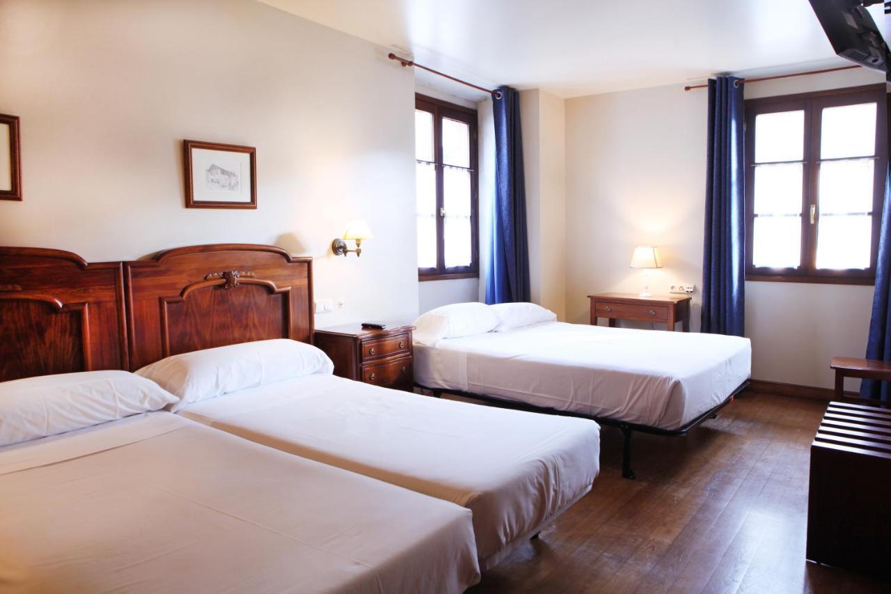 Hostal Antxitonea Elizondo Ngoại thất bức ảnh
