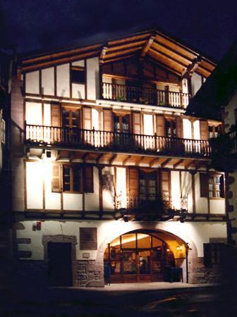 Hostal Antxitonea Elizondo Ngoại thất bức ảnh